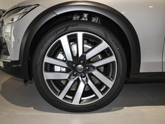 2023款 Cross Country B5 AWD 智尊版