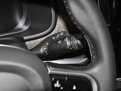 2023款 Cross Country B5 AWD 智尊版