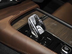 2023款 Cross Country B5 AWD 智尊版