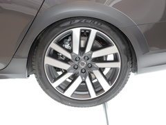 2023款 Cross Country B5 AWD 智尊版