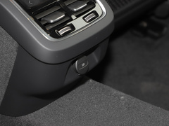 2023款 Cross Country B5 AWD 智尊版
