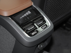 2023款 Cross Country B5 AWD 智尊版