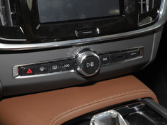 2023款 Cross Country B5 AWD 智尊版