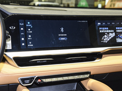 2022款 1.5T DHT增程电动旗舰版