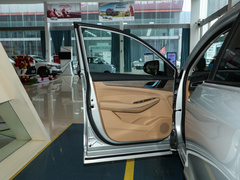 2023款 1.5L DE-i 100KM畅享型 5座