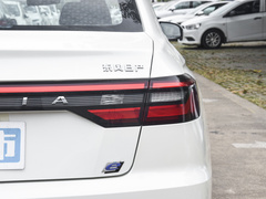 2023款 PLUS 舒适版RJ型