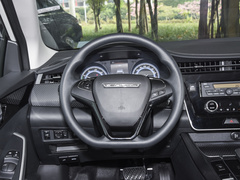 2023款 PLUS 舒适版RJ型