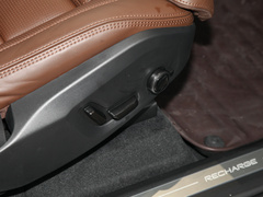 2023款 T8 RECHARGE 智尊豪华版 7座