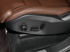 2023款 T8 RECHARGE 智尊豪华版 7座