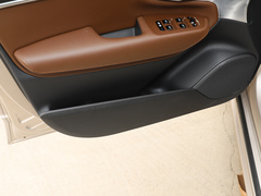 2023款 T8 RECHARGE 智尊豪华版 7座
