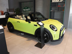 2023款 改款 1.5T COOPER CABRIO 艺术家