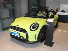 2023款 改款 1.5T COOPER CABRIO 艺术家