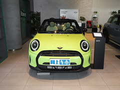 2023款 改款 1.5T COOPER CABRIO 艺术家