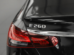 2023款 E 260 时尚型运动版