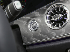 2023款 CLS 260