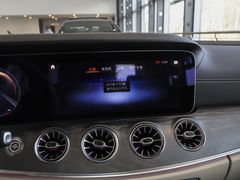 2023款 CLS 300 豪华型