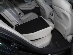 2023款 CLS 300 豪华型
