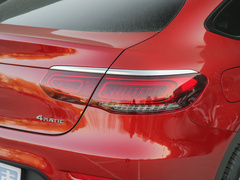 2023款 GLC 260 4MATIC 轿跑SUV