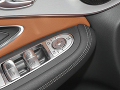2023款 GLC 260 4MATIC 轿跑SUV
