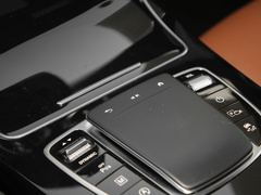 2023款 GLC 260 4MATIC 轿跑SUV