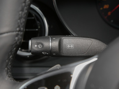 2023款 GLC 260 4MATIC 轿跑SUV