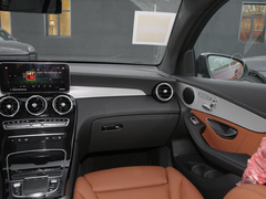 2023款 GLC 260 4MATIC 轿跑SUV