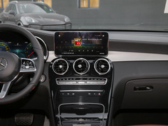 2023款 GLC 260 4MATIC 轿跑SUV