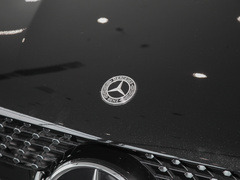 2023款 GLC 260 4MATIC 轿跑SUV