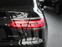 2023款 GLC 260 4MATIC 轿跑SUV