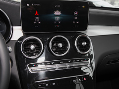 2023款 GLC 260 4MATIC 轿跑SUV