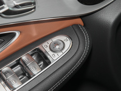 2023款 GLC 260 4MATIC 轿跑SUV