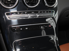 2023款 GLC 260 4MATIC 轿跑SUV