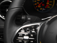 2023款 GLC 260 4MATIC 轿跑SUV