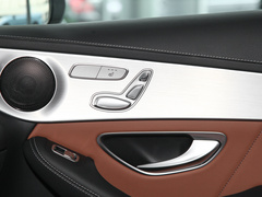 2023款 GLC 260 4MATIC 轿跑SUV