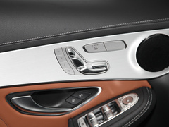 2023款 GLC 260 4MATIC 轿跑SUV