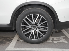 2023款 GLC 260 4MATIC 轿跑SUV