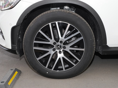 2023款 GLC 260 4MATIC 轿跑SUV