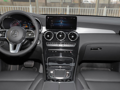 2023款 GLC 260 4MATIC 轿跑SUV