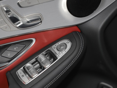 2023款 GLC 260 4MATIC 轿跑SUV