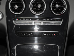2023款 GLC 260 4MATIC 轿跑SUV