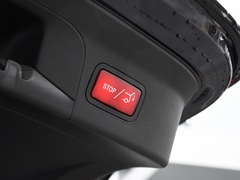 2023款 GLC 260 4MATIC 轿跑SUV