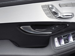 2023款 GLC 260 4MATIC 轿跑SUV
