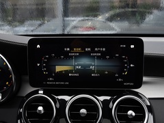 2023款 GLC 260 4MATIC 轿跑SUV