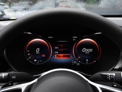 2023款 GLC 260 4MATIC 轿跑SUV