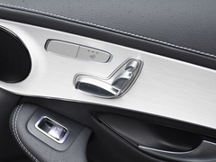 2023款 GLC 260 4MATIC 轿跑SUV