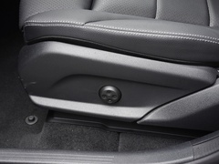 2023款 GLC 260 4MATIC 轿跑SUV