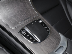 2023款 GLC 300 4MATIC 轿跑SUV
