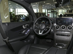 2023款 GLC 300 4MATIC 轿跑SUV