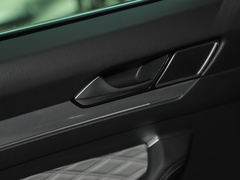 2023款 200万辆纪念版 380TSI DSG旗舰型