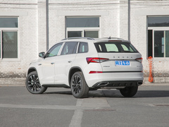 2023款 TSI330 5座两驱奢享版
